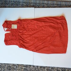 a Glow NWT maternity dress